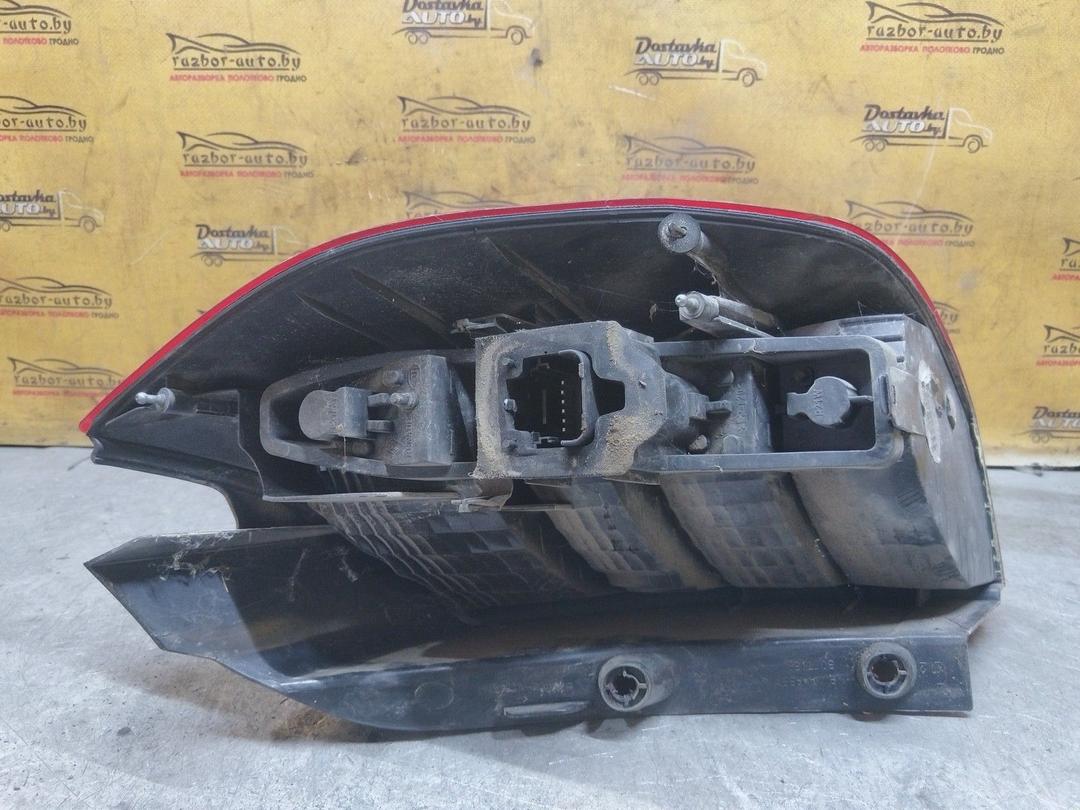 Фонарь задний левый H4B687 Renault Scenic купить в магазине запчастей бу