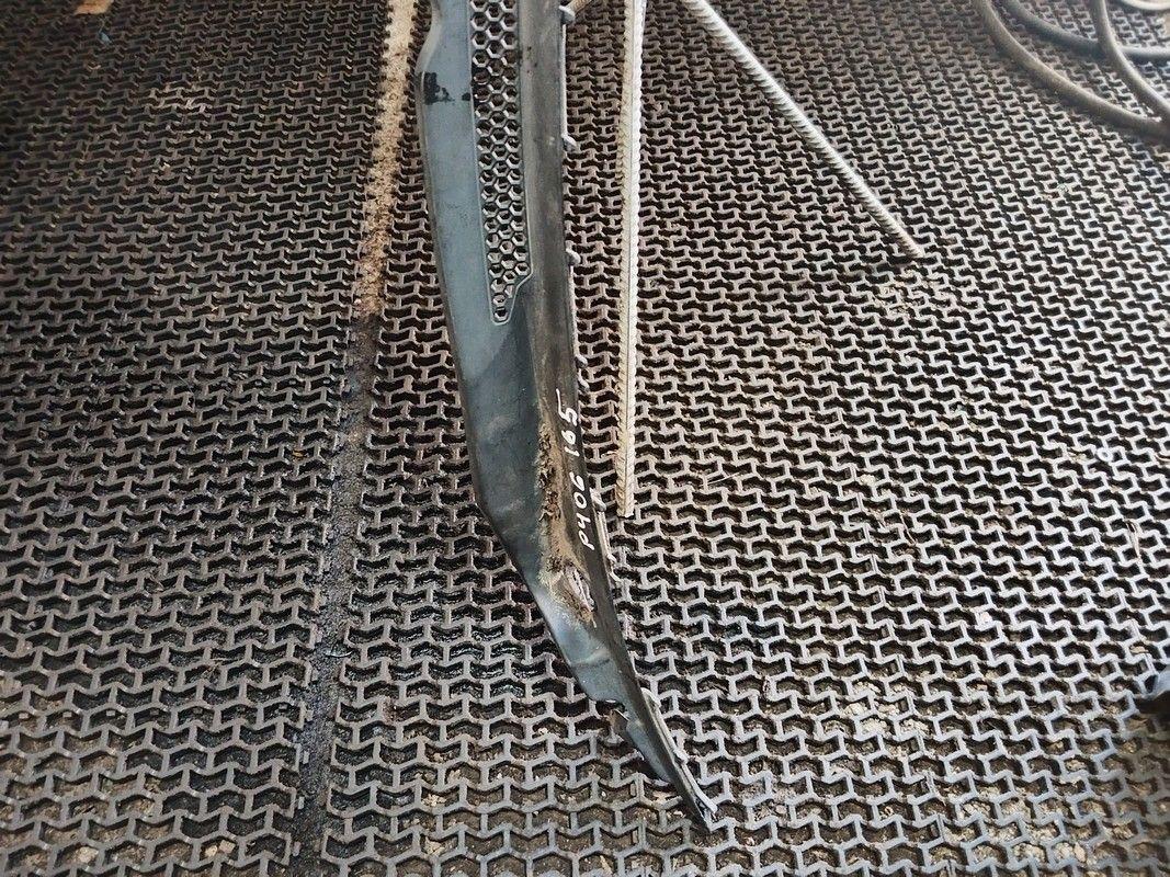 Дождевик 6V42H6 Peugeot 406 undefined