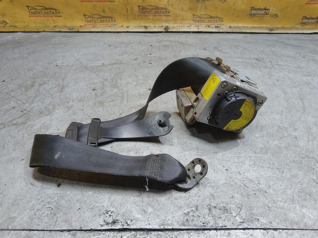 Ремень безопасности задний левый 8V468J Volkswagen Passat купить