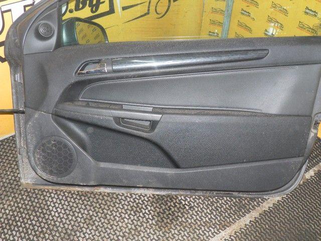 Ручка внутренняя передняя правая YZLU33 Opel Astra