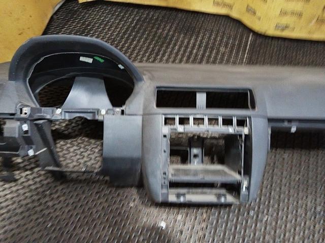 Панель передняя салона (торпедо) YGVTQ7 Skoda Fabia купить с доставкой