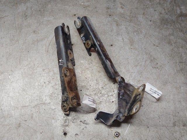 Петля капота 57XF8B Mazda 626