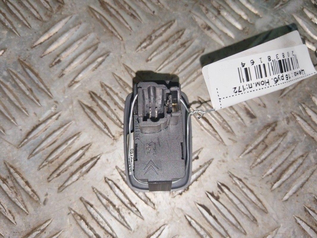 Кнопка стеклоподъемника переднего правого GZ41F4 Citroen C5 купить