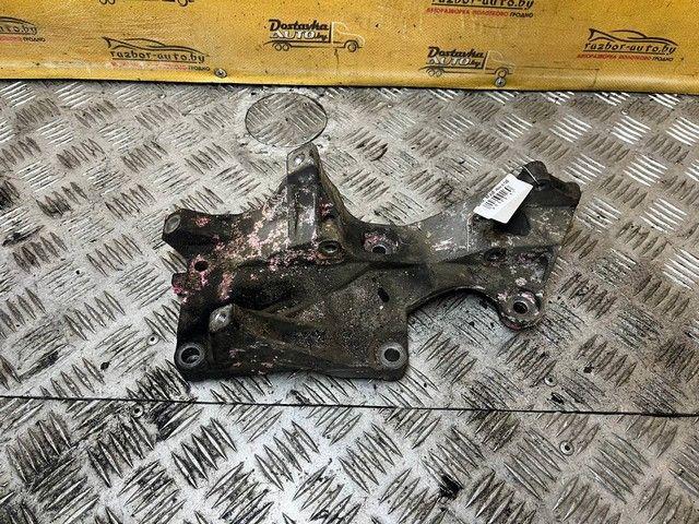 Кронштейн генератора 3M04WV Skoda Roomster купить