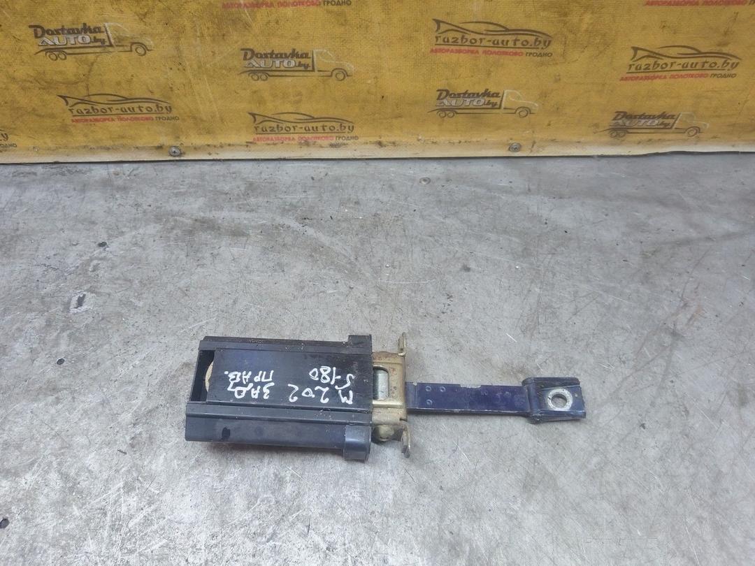 Ограничитель открывания двери задней 60P9ZU Mercedes C W202 - Фото 6