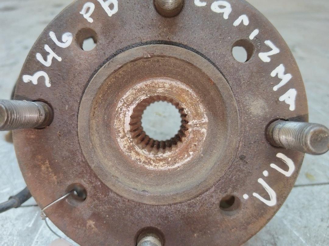 Кулак поворотный левый LVD5B1 Mitsubishi Carisma купить