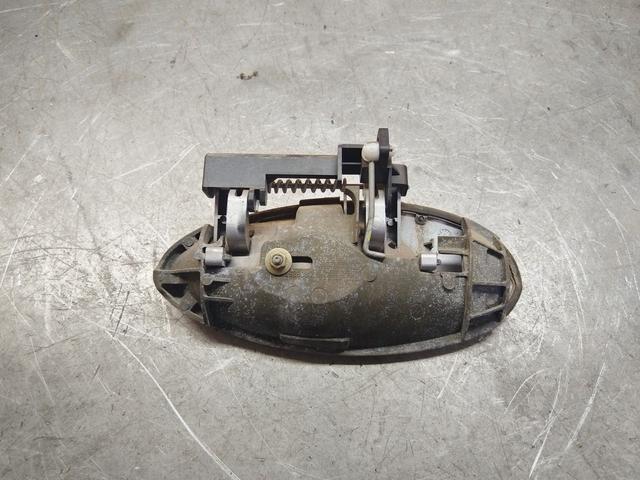 Ручка наружная задняя правая 0ESE5Z Citroen C5 купить