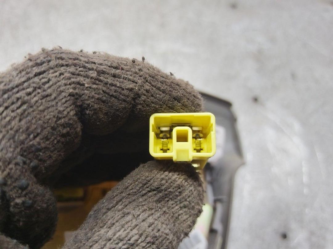 Подушка безопасности водителя VOQ482 Mazda Premacy - Фото 4