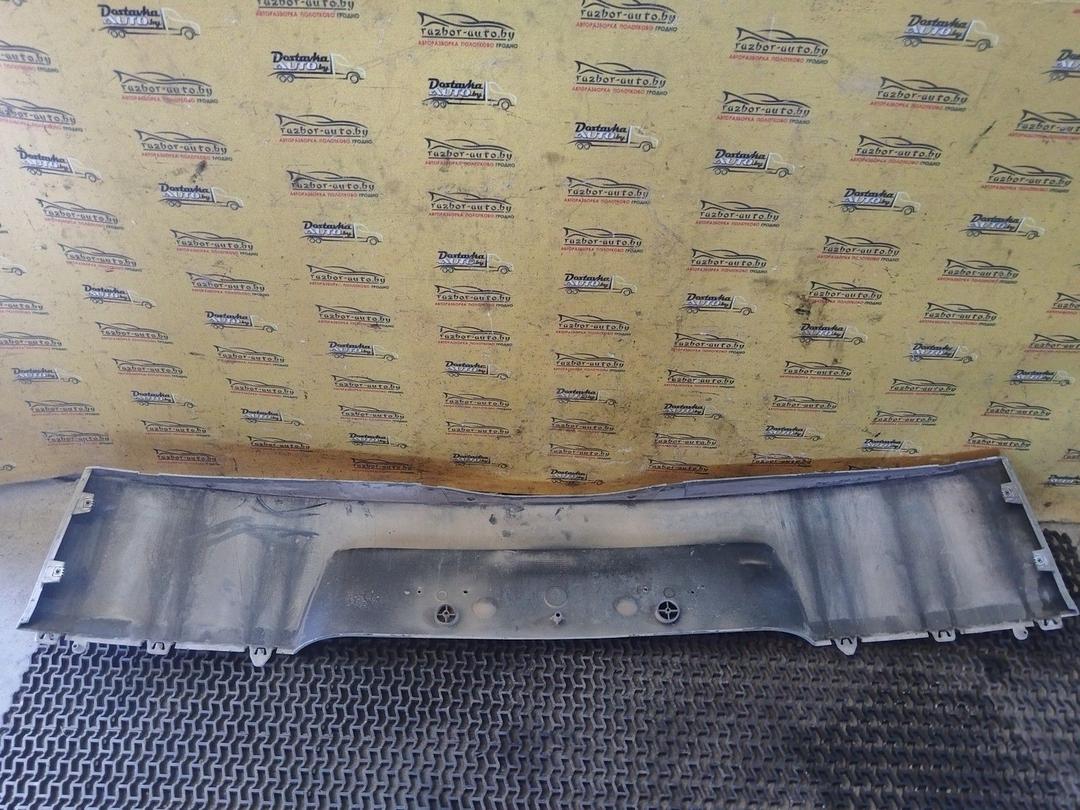 Молдинг крышки багажника 12UUE3 Renault Espace купить с доставкой