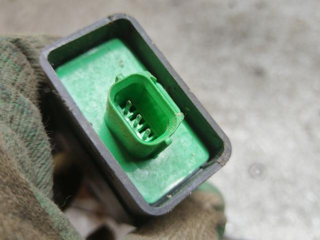 Замок двери передней левой 0OJOMM Volvo V40 купить в магазине запчастей бу