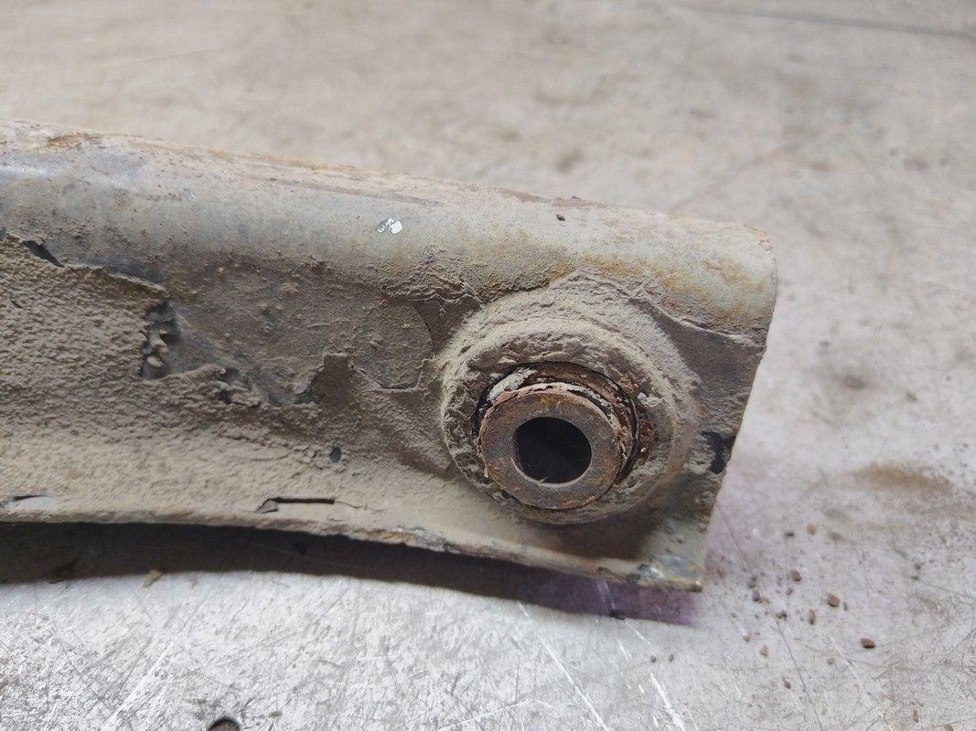 Рычаг задний 7K4LJT Peugeot 406 undefined