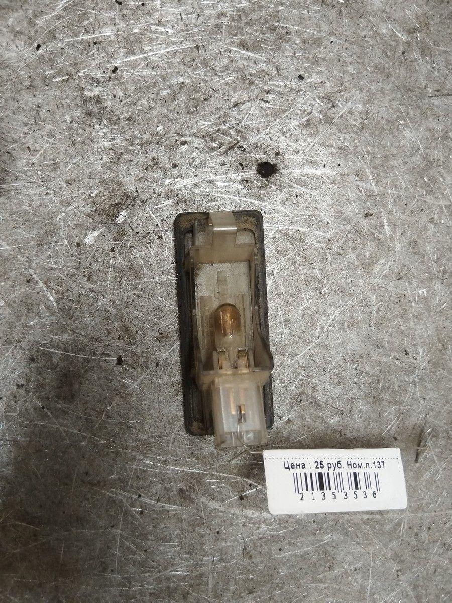 Подсветка номера OM0LPQ Renault Espace купить в магазине запчастей бу