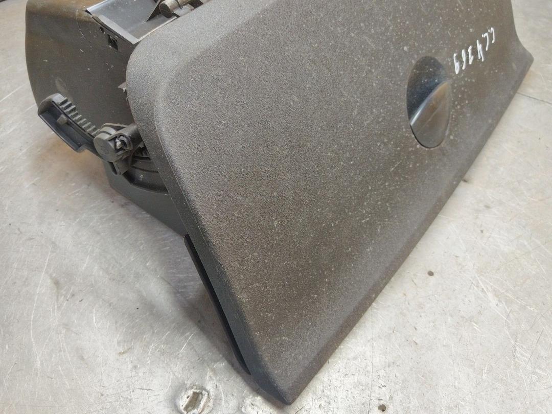 Бардачок K0JE10 Citroen C4 купить на авторазборке