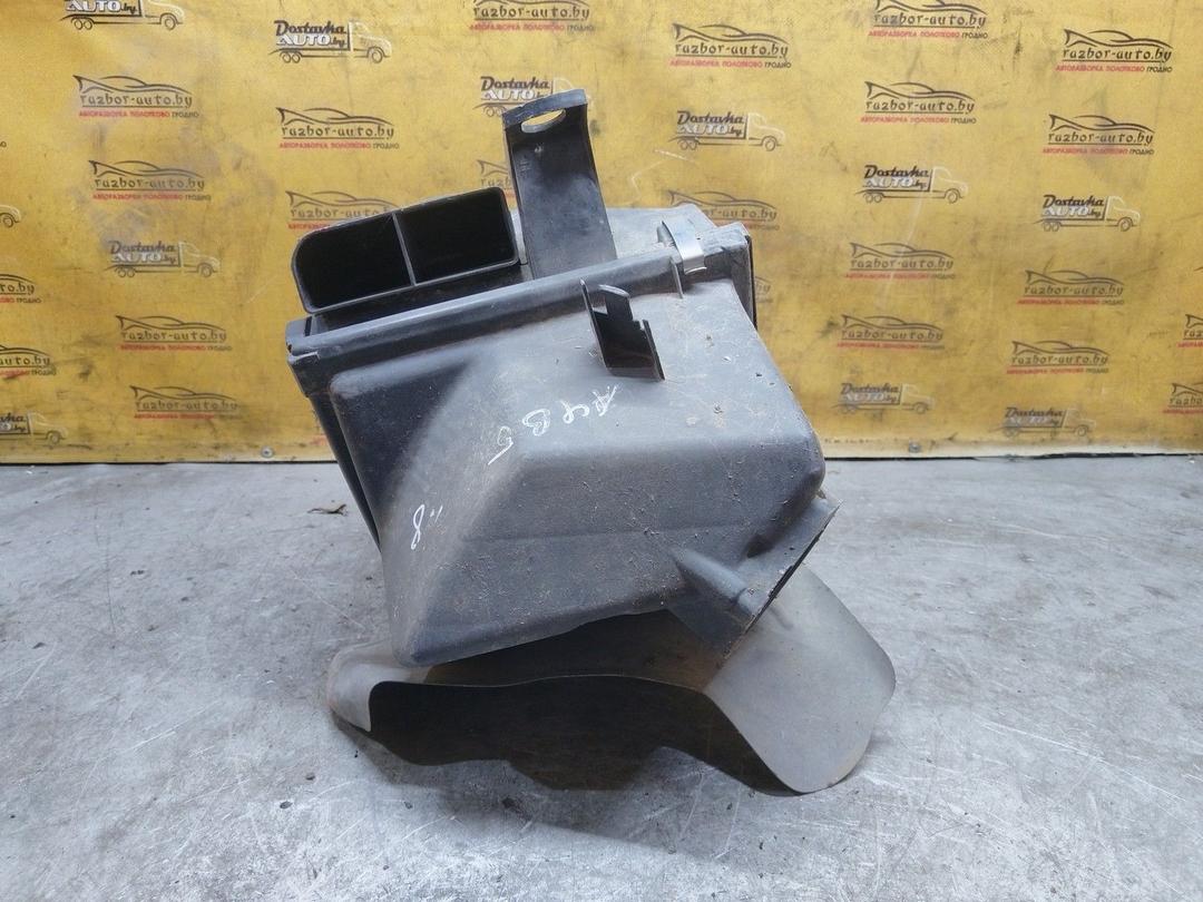 Корпус воздушного фильтра Q05EJ8 Audi A4 - Фото 4
