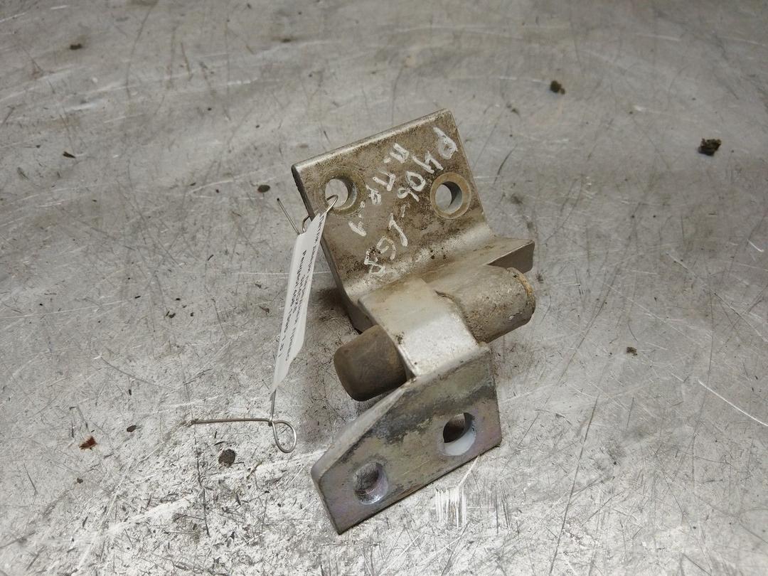 Петля двери передней правой 3H4DX6 Peugeot 406 - Фото 1