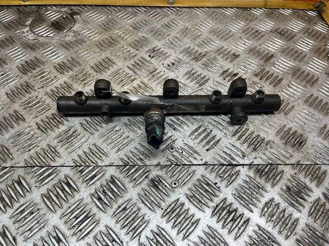 Топливная рампа 2X5A5M Peugeot 307 - Фото 1