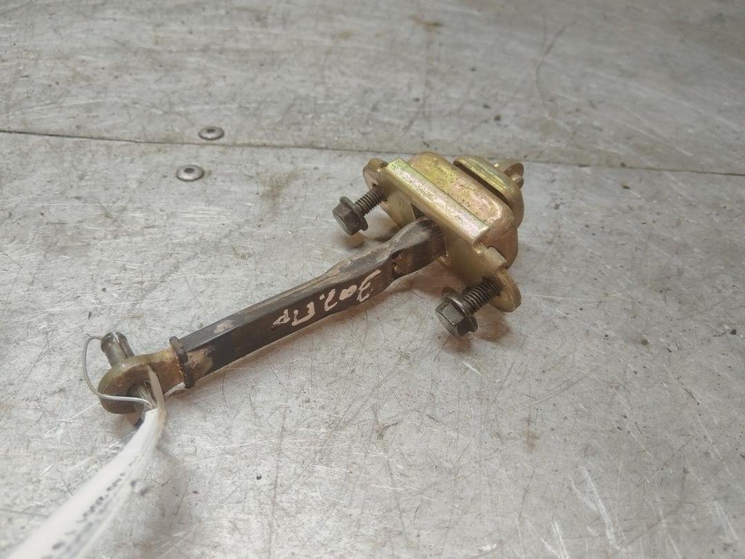 Ограничитель открывания двери задней 2DOIJY Volvo V40