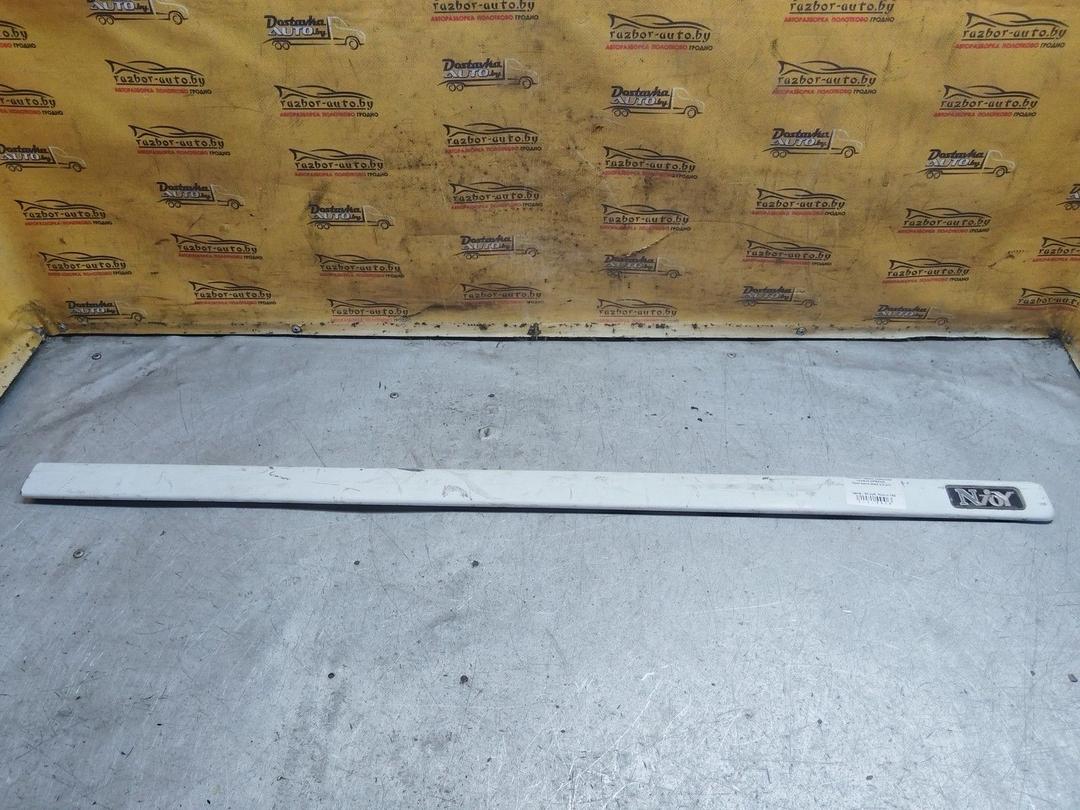 Молдинг двери передней правой DPRZNQ Opel Astra