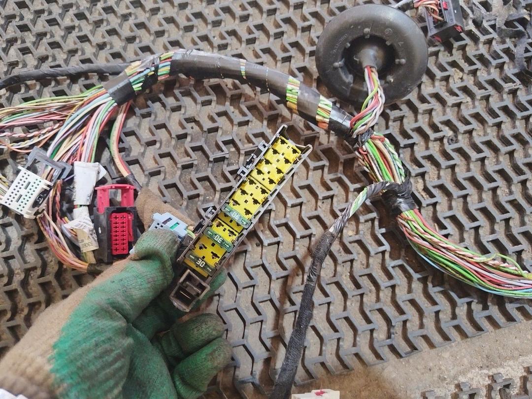 Проводка салона 179EMU Citroen C5 undefined