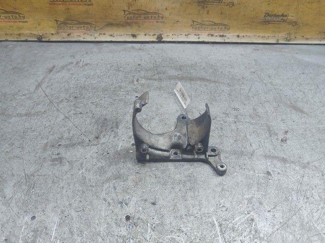 Кронштейн топливного фильтра 0EDLSW Ford Focus