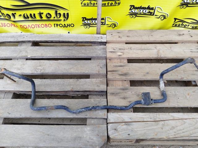 Стабилизатор подвески (поперечной устойчивости) передний 4QP19H Renault Megane