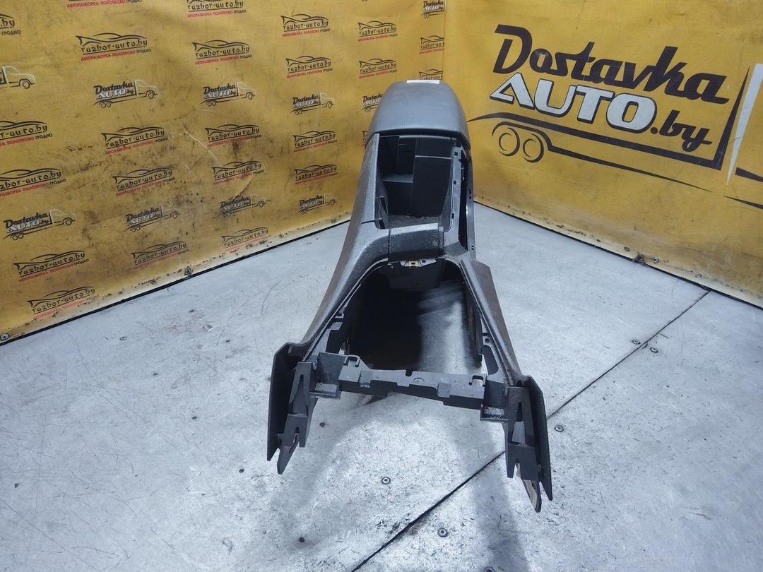 Подлокотник 7G4IRP Volvo S60 купить с доставкой