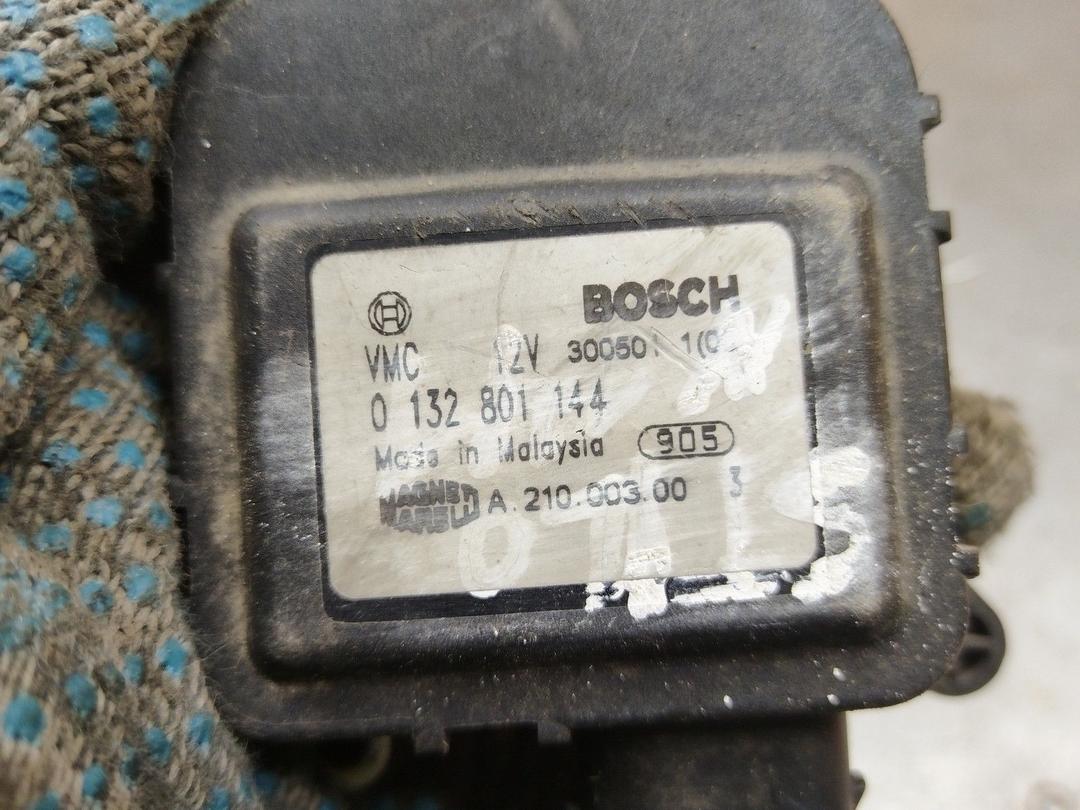 Моторчик заслонки печки 281Y39 Fiat Stilo купить в магазине запчастей бу