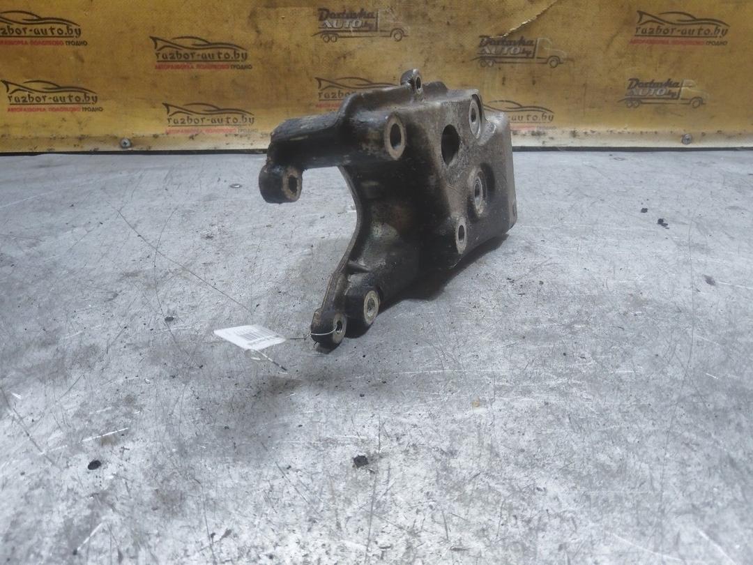 Кронштейн двигателя QPM7AL Peugeot 406 купить на авторазборке