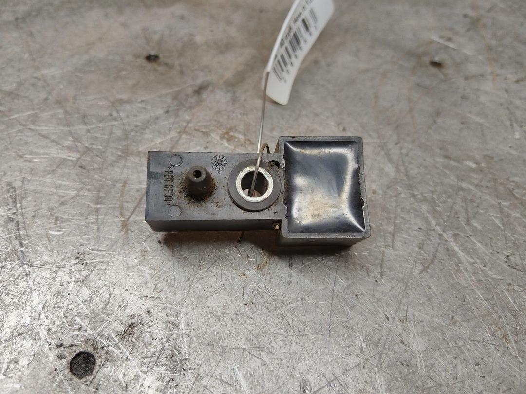 Датчик удара YXB1NB Citroen C3