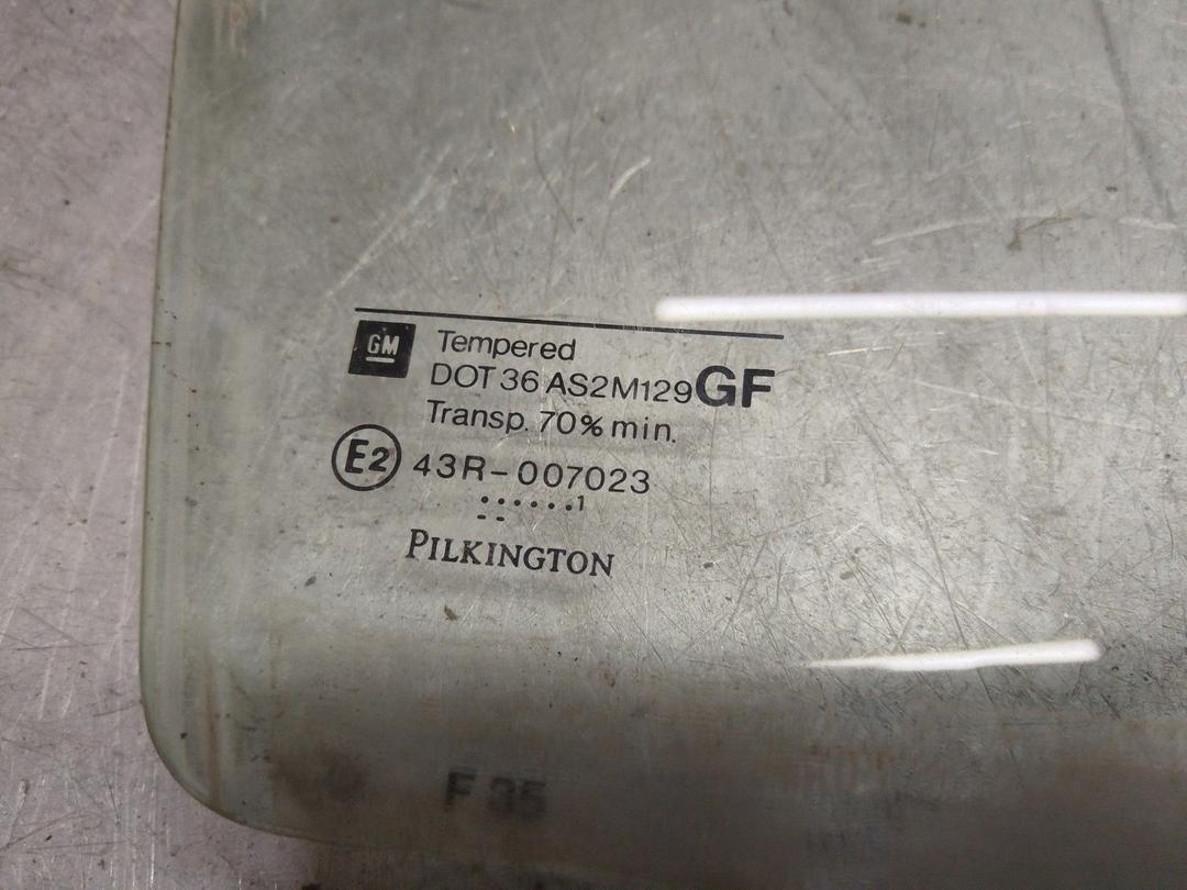 Стекло двери задней правой F53GU4 Opel Astra купить