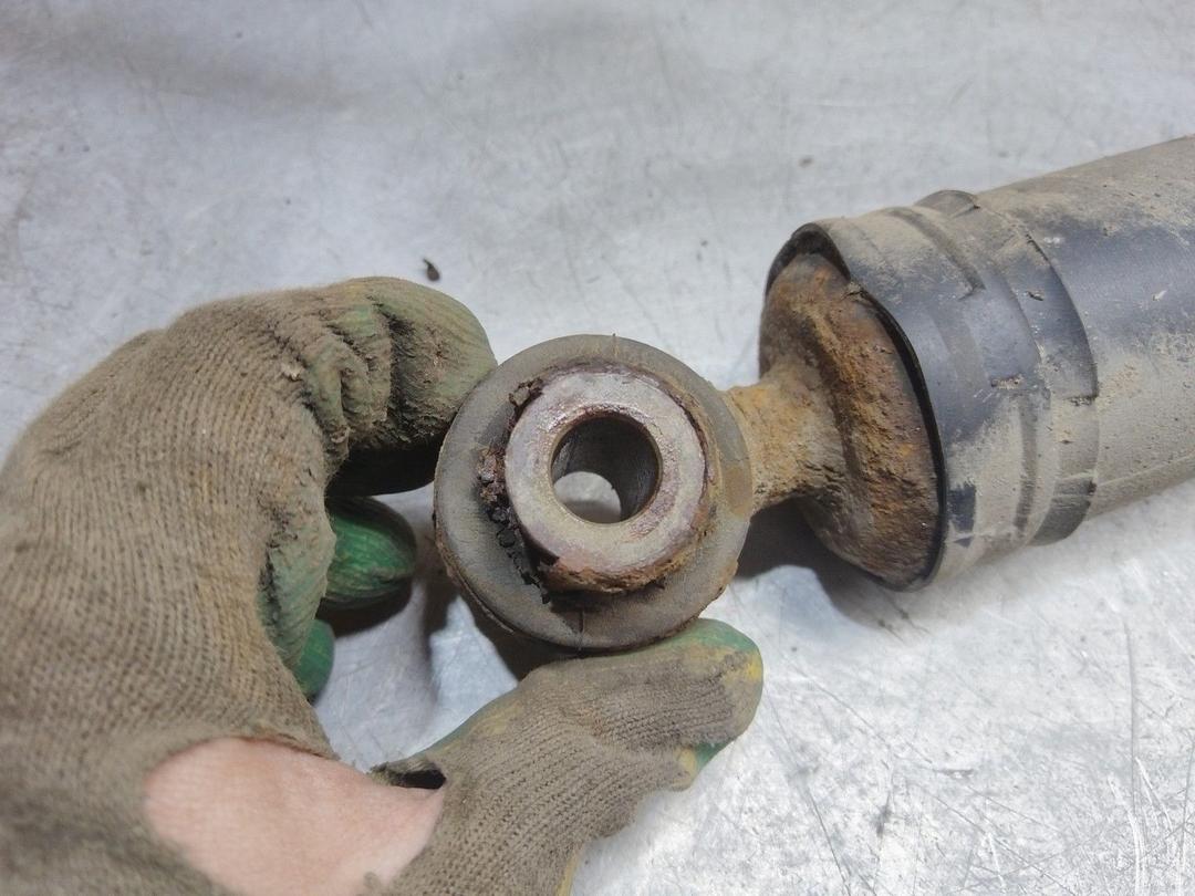 Амортизатор задний левый URCA4E Renault Scenic - Фото 3