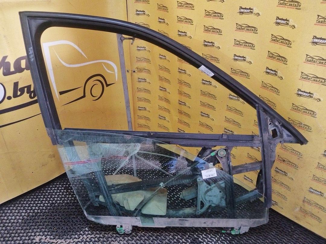 Стекло двери передней правой 4B6BZJ Audi A4 купить