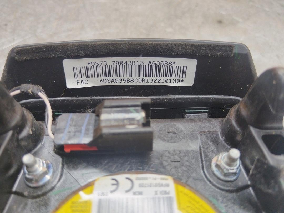 Подушка безопасности водителя 6U1ZJC Ford Fusion - Фото 4