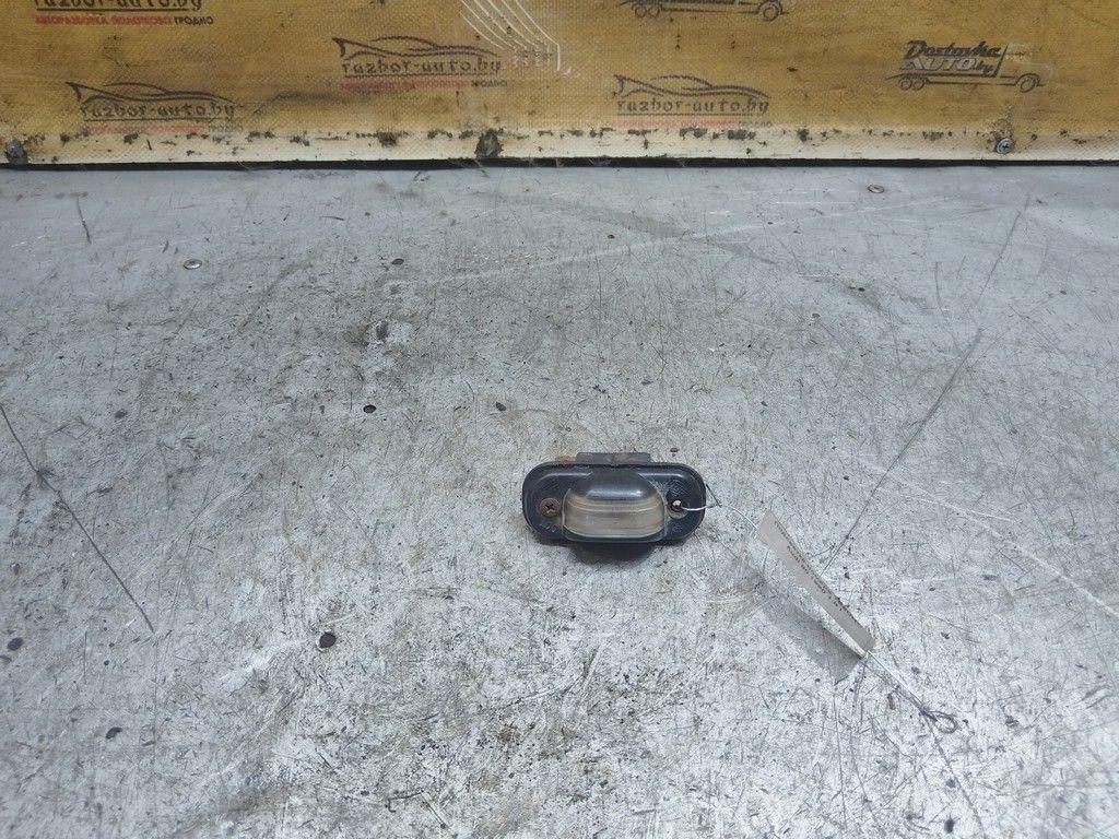 Подсветка номера 7E9UHC Audi 80 - Фото 1