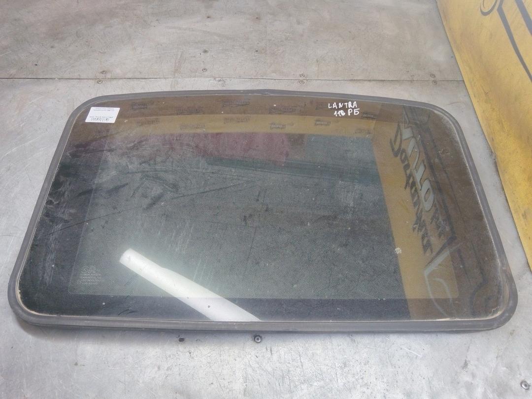 Стекло люка X3R2G0 Hyundai Lantra - Фото 1