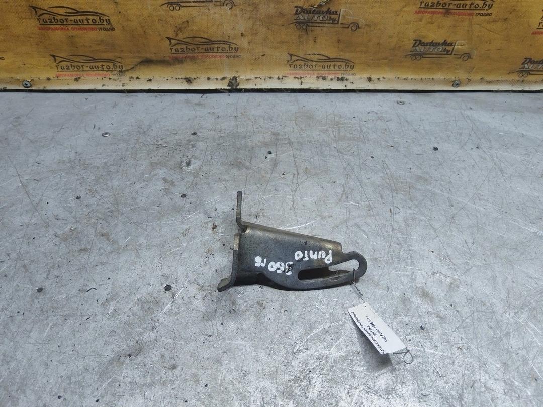 Натяжитель ремня генератора KNT7K6 Fiat Punto