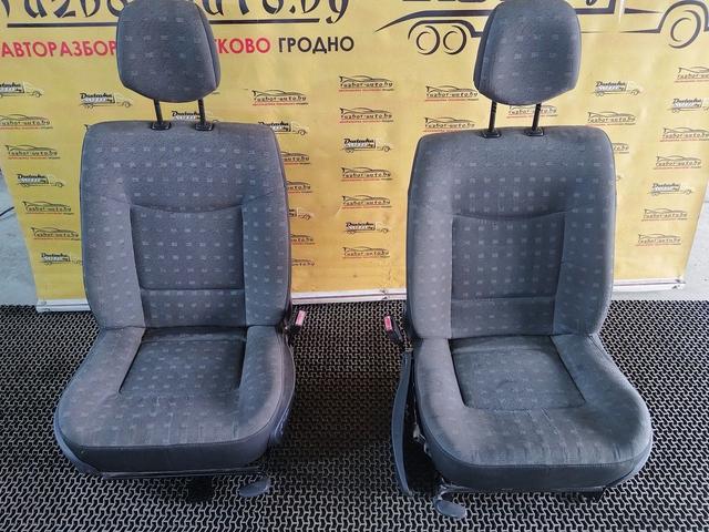 Сиденье переднее ZW31EG Renault Espace