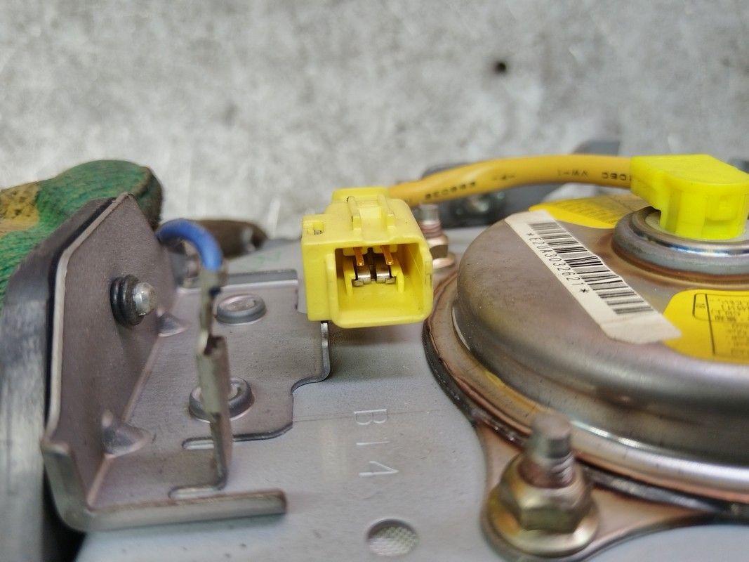 Подушка безопасности водителя 9E2T8E Toyota Avensis Verso - Фото 5