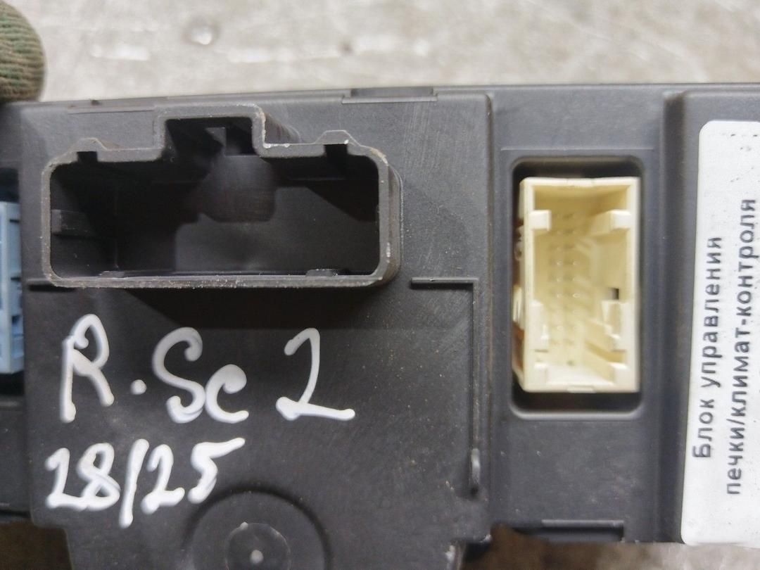 Блок управления печки/климат-контроля LEZF2N Renault Scenic купить на авторазборке
