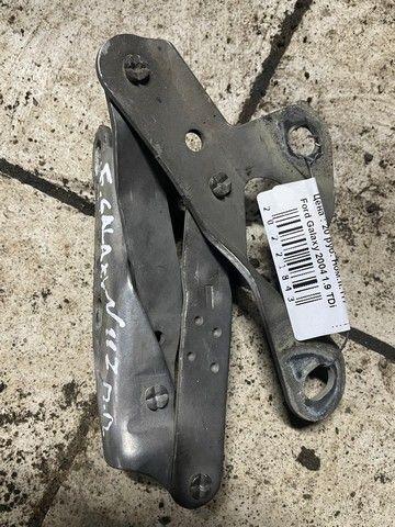 Петля капота V7OOY3 Ford Galaxy - Фото 2