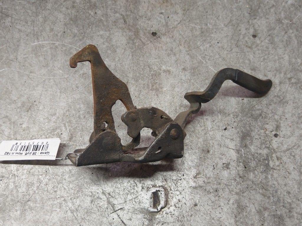 Крюк капота 081ISU BMW 3 E46 - Фото 2