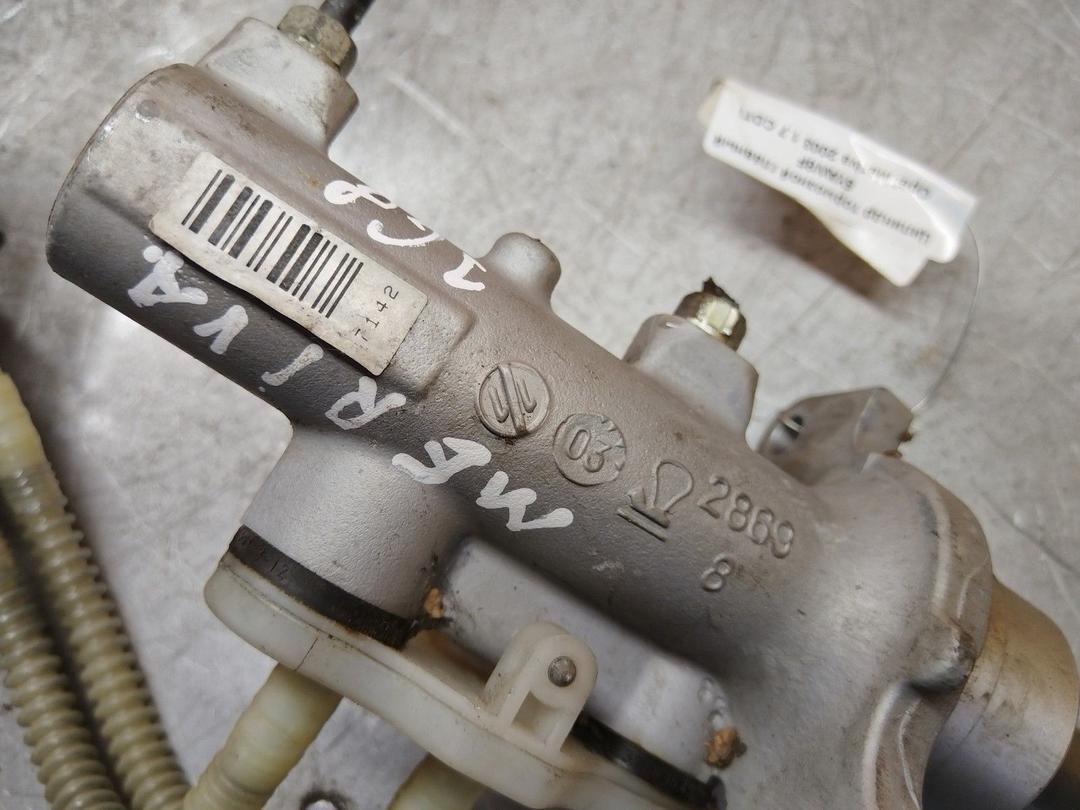 Цилиндр тормозной главный 5YAW8F Opel Meriva undefined