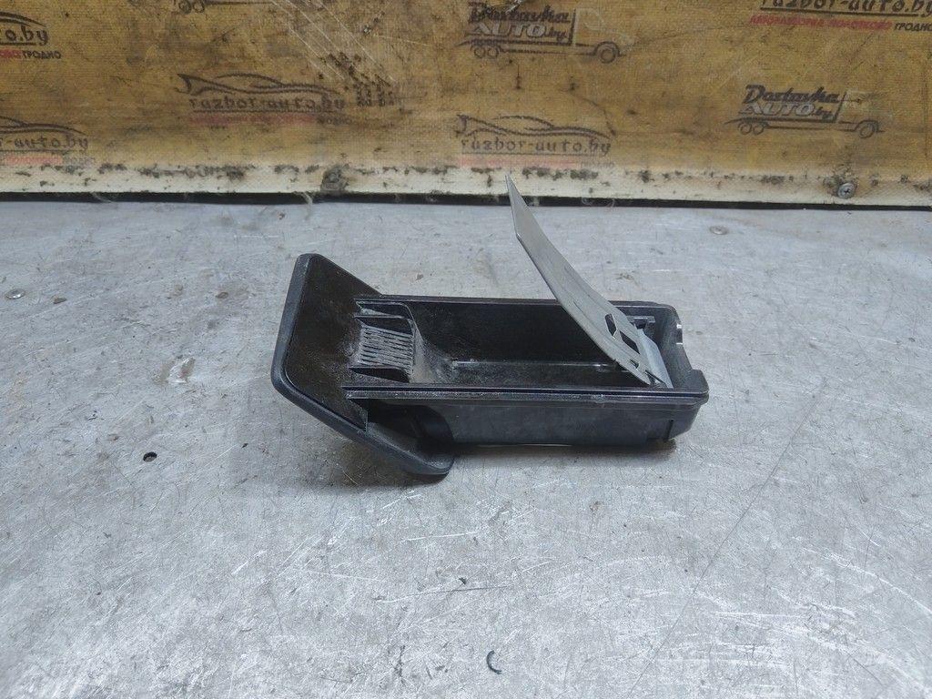 Пепельница J1MQMJ Honda FR-V - Фото 1