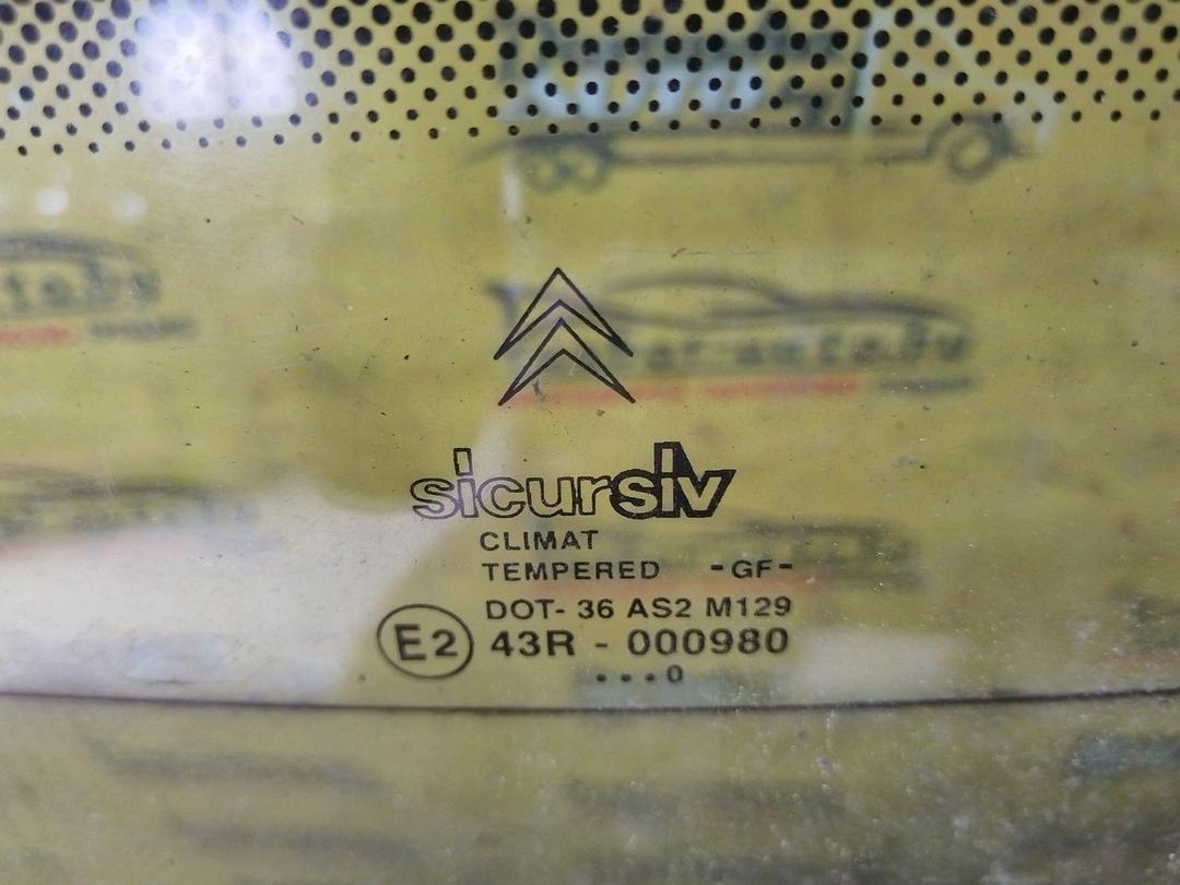 Стекло заднее 8HPA4Y Citroen Xsara купить с доставкой. Огромный выбор запчастей и марок авто. У нас есть практически все.