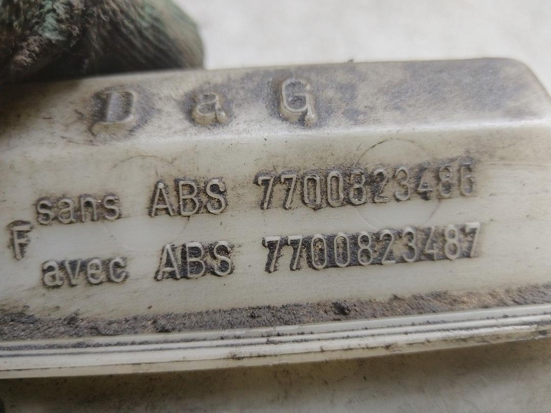 Цилиндр тормозной главный 4IFKOI Renault Espace купить в магазине запчастей бу