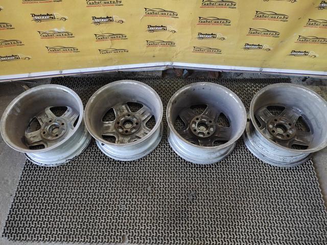 Диск литой R15, 4x108 Audi 80 1994 U8669H U8669H Audi 80 undefined