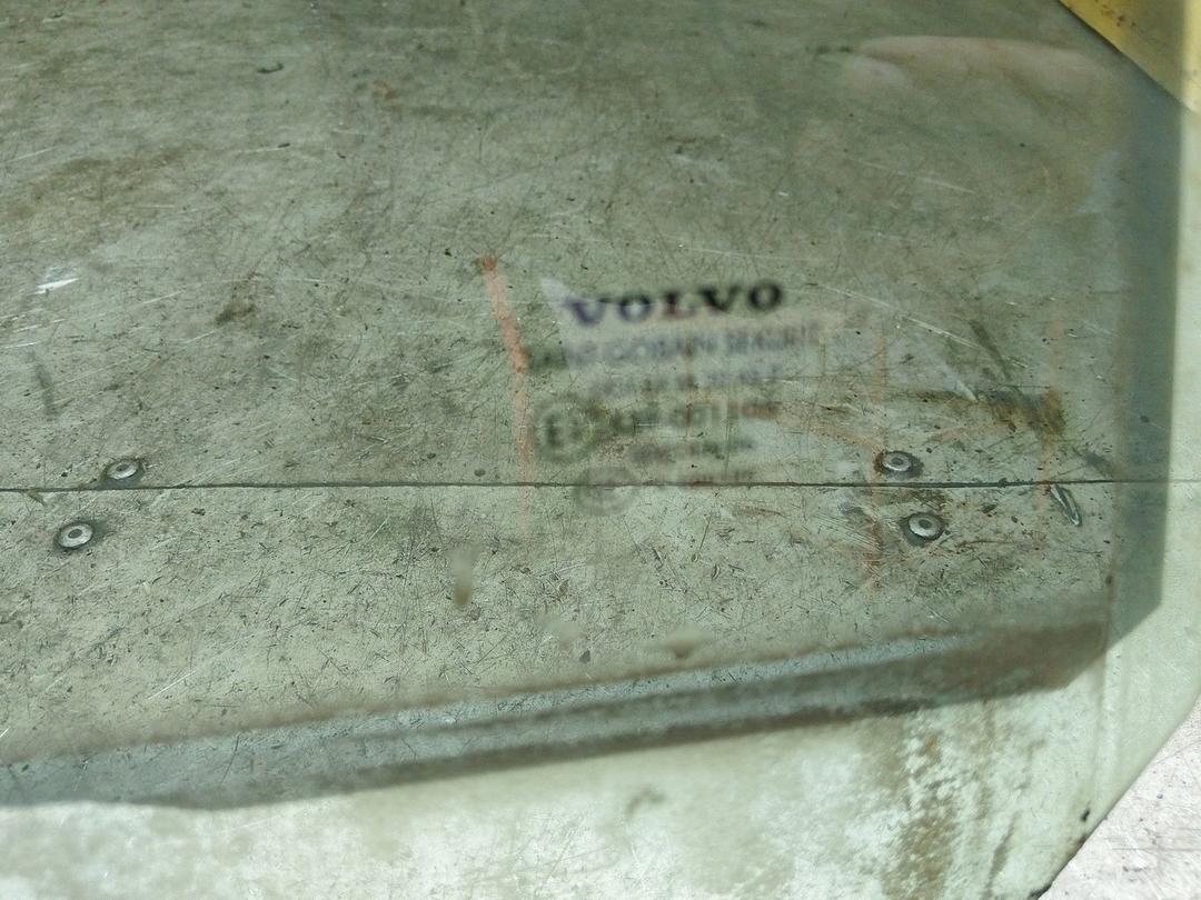 Стекло двери задней правой SRCB8C Volvo S40 купить с доставкой