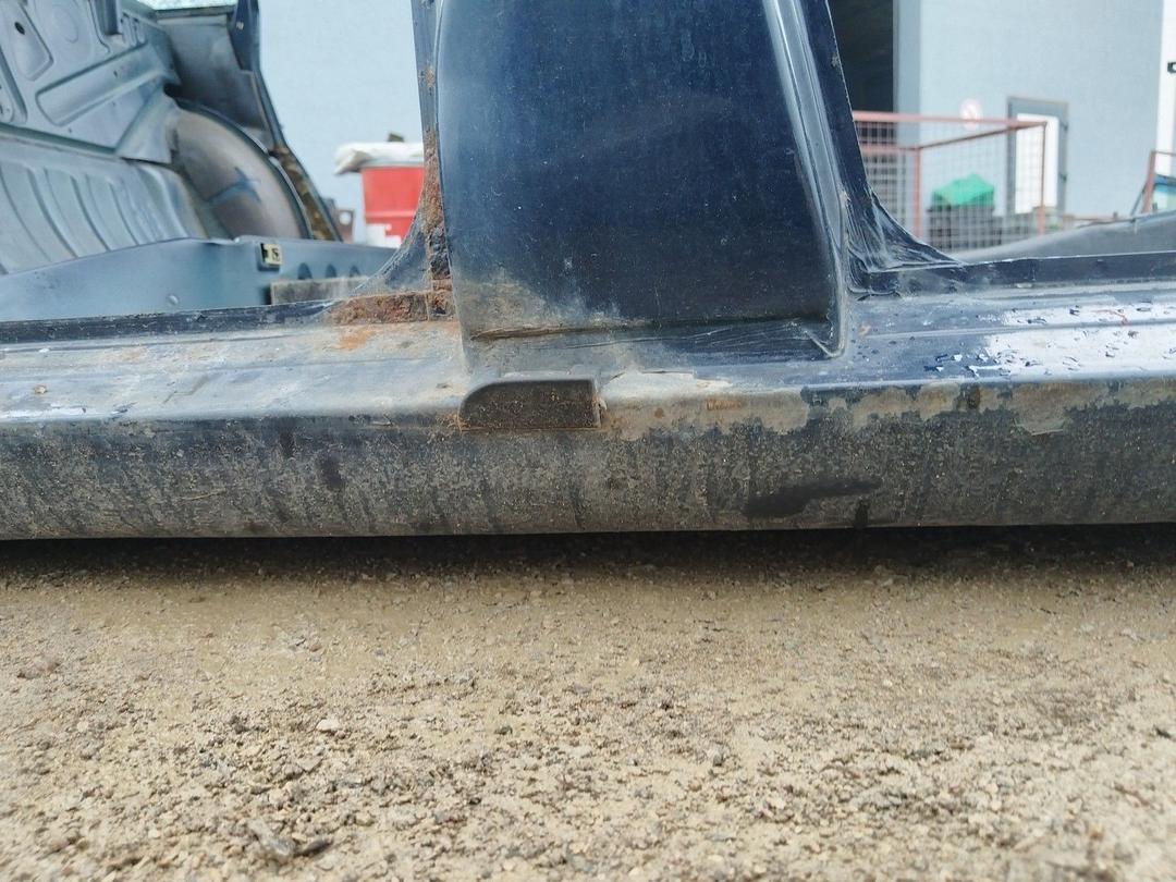 Стойка кузовная центральная правая C4R0L0 Audi 100 купить с доставкой