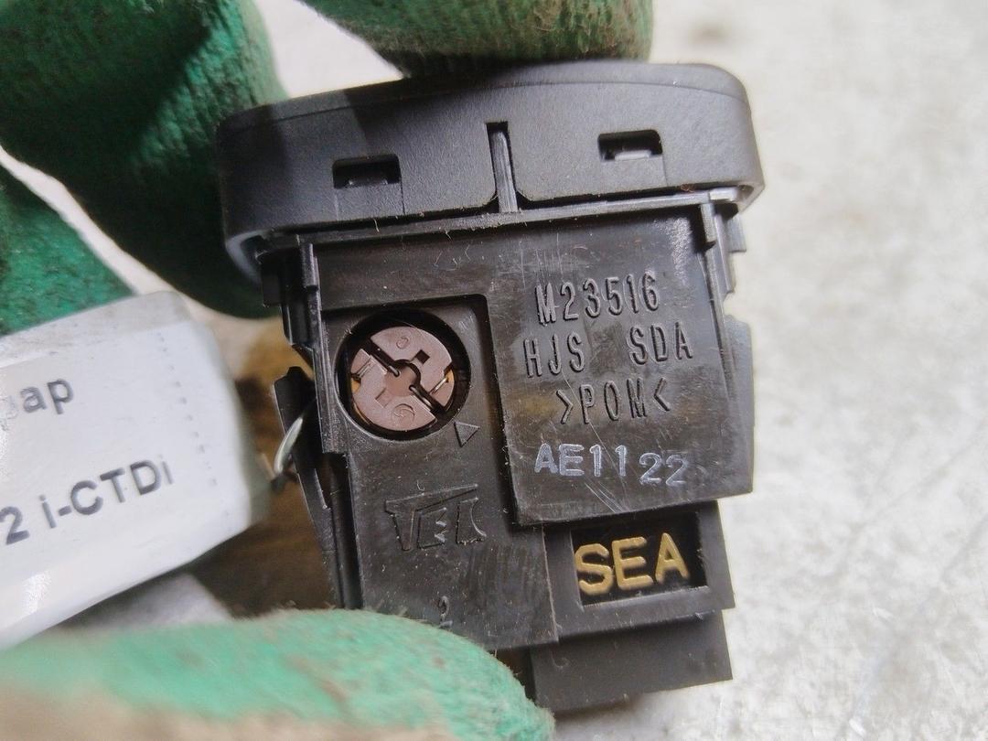 Кнопка корректора фар UQLJV7 Honda Accord купить в магазине запчастей бу