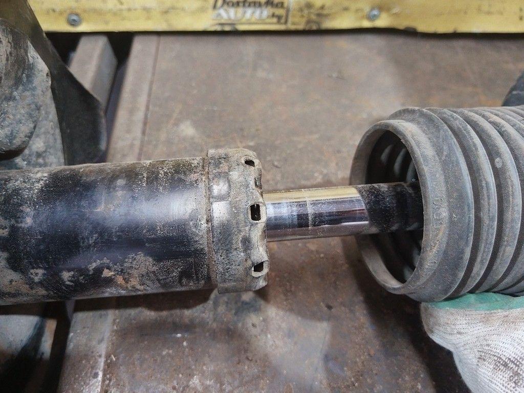 Амортизатор передний левый XCSEVE Mazda Premacy - Фото 9